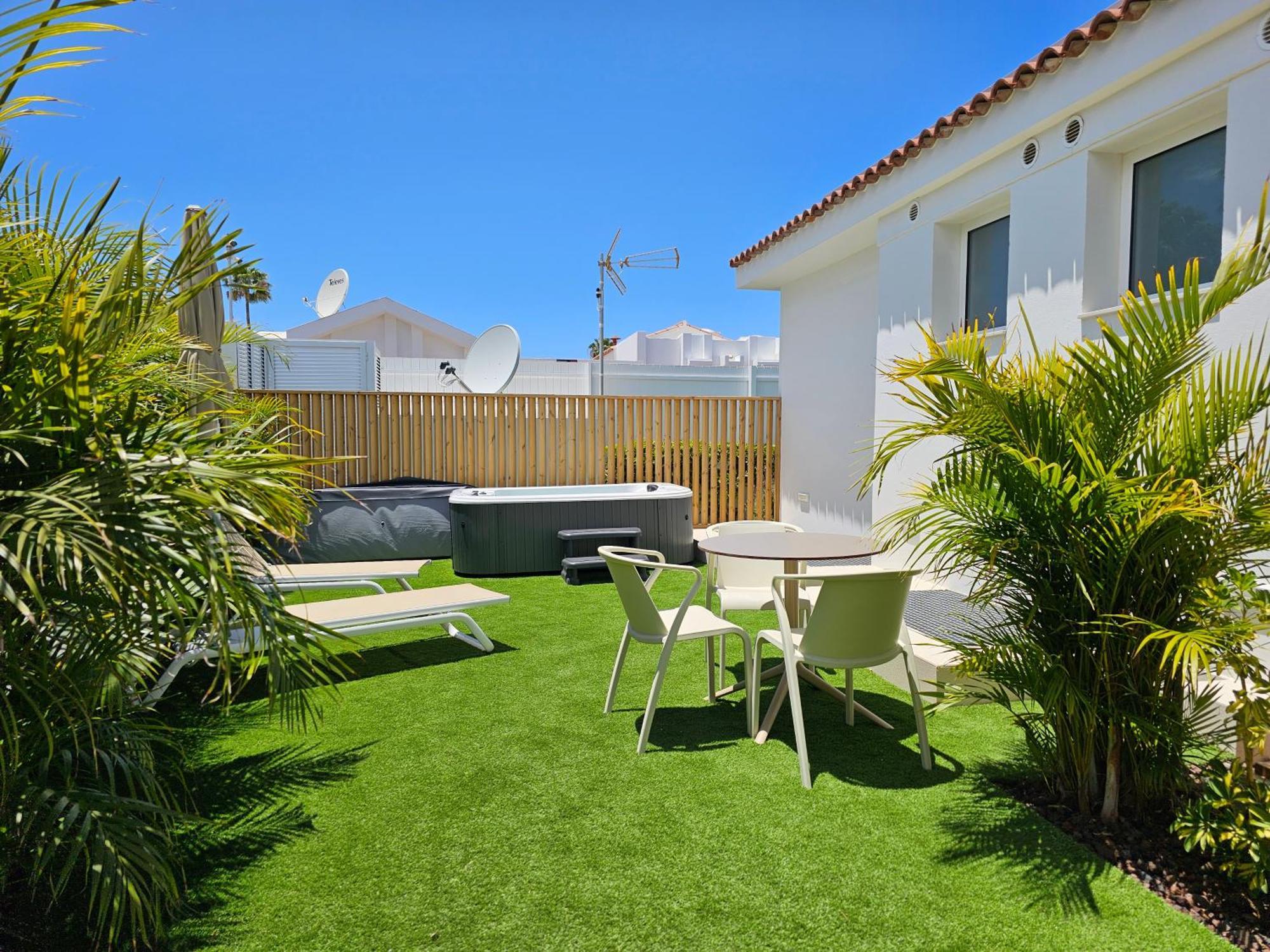 Aparthotel Mar Bianco - Gay Men Only Maspalomas  Exterior foto